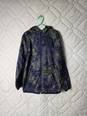 Xersion Kids Hooded Zip Jacket in Navy and Green Sz S